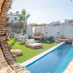 Отель Sol De Verano