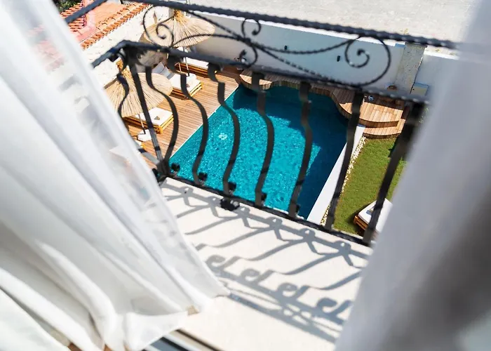 Hotel Sol De Verano *